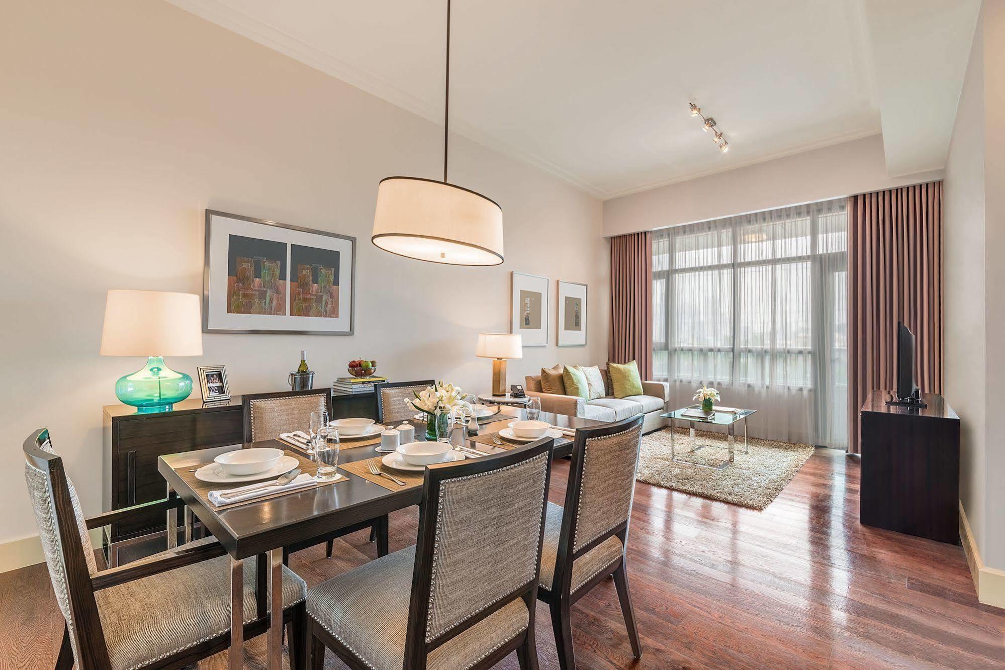 Aruga Apartments By Rockwell Makati Makati City Dış mekan fotoğraf